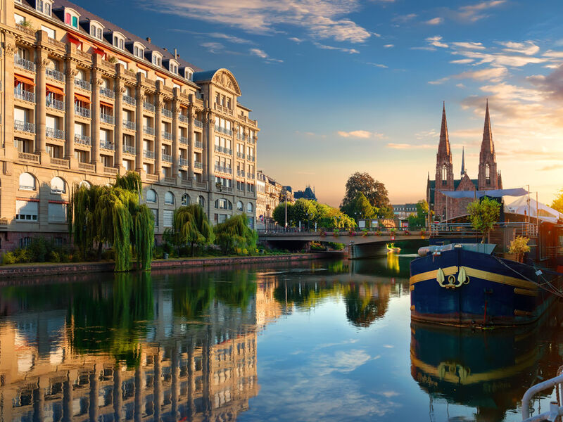 Ankara`dan Direkt Hareket Görkemli Rüya Üçgeni Almanya - Fransa - İsviçre 3 Gece - SunExpress ile 28 Mayıs Hareket (Kurban Bayramı Özel) AT1295