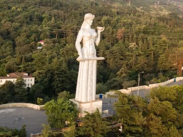 Uçakla Erzurum Kars Gürcistan Turu Tiflis Batum 4 Gece Konaklamalı