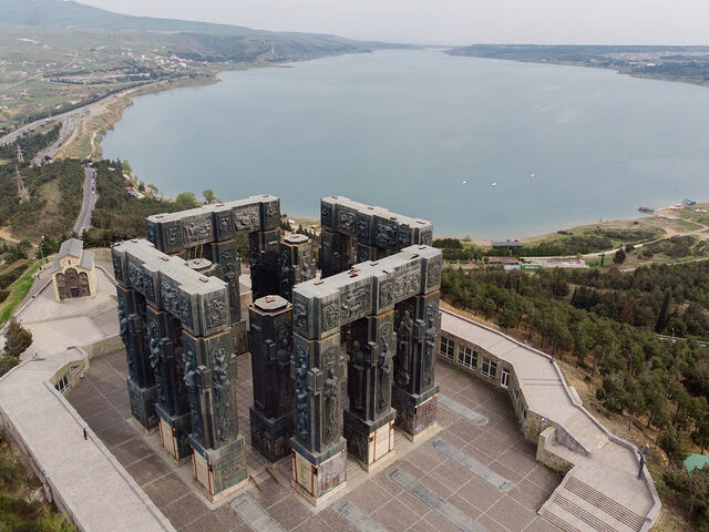 Uçakla Erzurum Kars Gürcistan Turu Tiflis Batum 4 Gece Konaklamalı