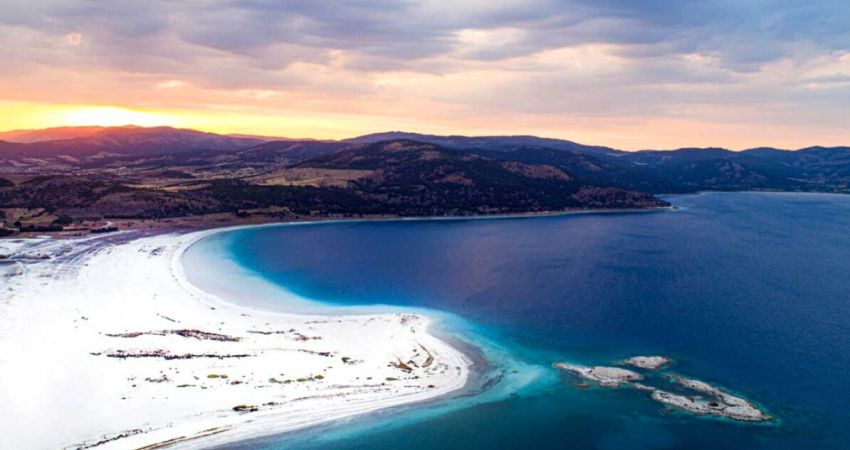 Isparta Gül Hasadı Salda Gölü ve Pamukkale Turu | 1 Gece Otel Konaklamalı