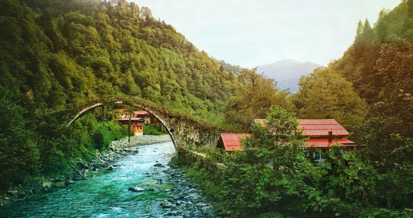 Antalya Çıkışlı Uçaklı Karadeniz Yaylalar ve Batum Turu | 3 Gece Otel Konaklamalı