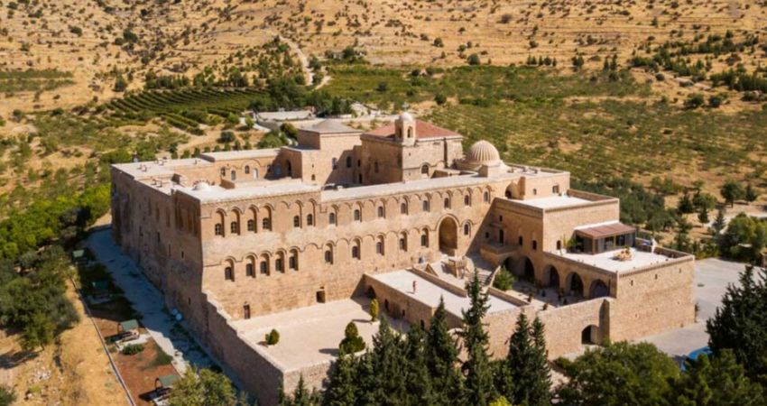 Uçaklı Mardin Turu | 2 Gece Otel Konaklamalı