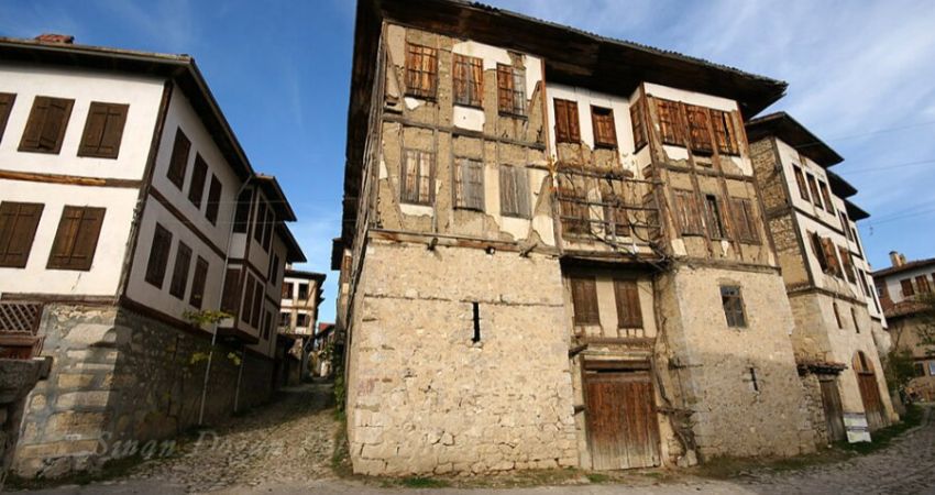 29 Ekim Özel | Safranbolu Amasra Abant Turu | 1 Gece Otel Konaklamalı